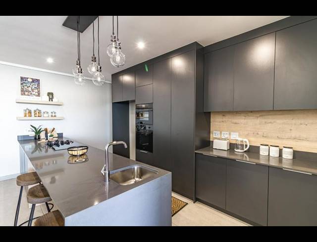 3 BEDROOM APARTMENT FOR SALE IN MIDSTREAM ESTATE